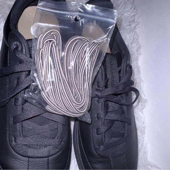 Lululemon Women's Cityverse Sneaker - Picture 4 of 10